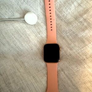 Apple Watch 5 series